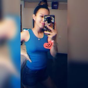 Meet your Posher, Alexandra